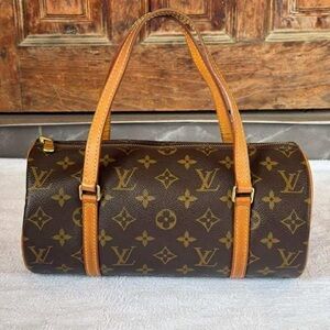 Louis Vuitton Papillon 26 Monogram Handbag